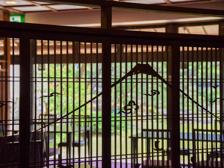Hotel Hagoromo - B&B Shizuoka