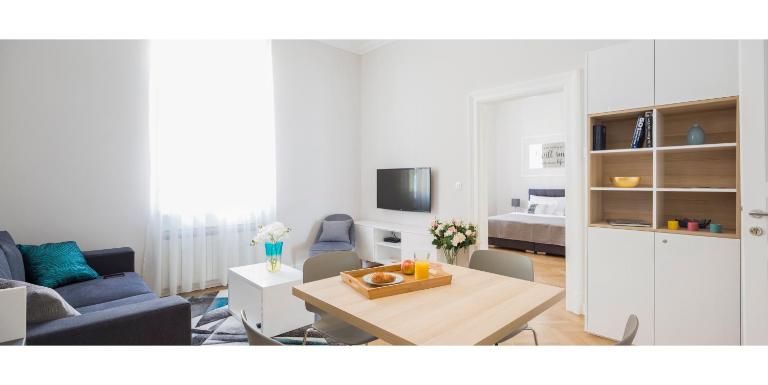 White Rose Apartment - B&B Zagreb
