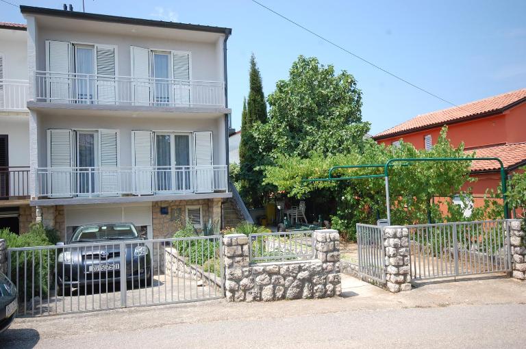 Apartments Jakobi by El-Pi Tours - Bed and Breakfast Njivice
