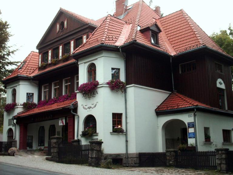 Apartament "AURUM" - Ferienwohnung Karpacz