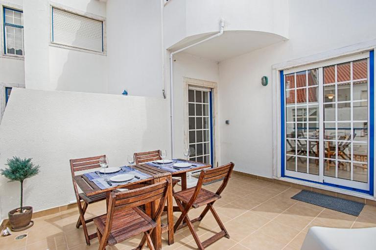 BmyGuest - Ericeira Terrace Apartment - B&B Ericeira
