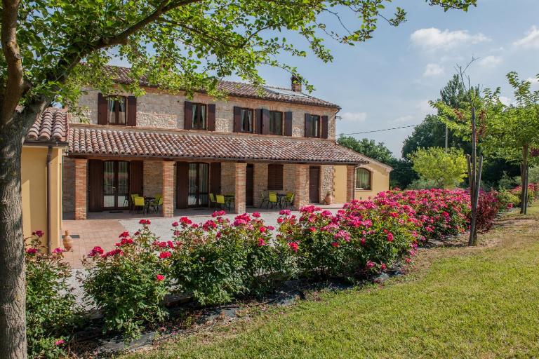 Agriturismo La Vecchia Fonte - Chambres d'hôtes Castelbellino