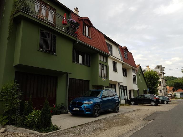 Guest House Pansion 10 - B&B Cetinje