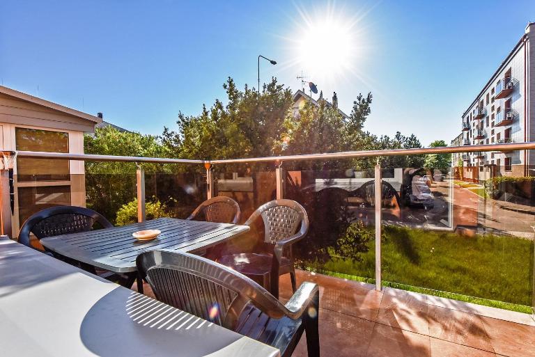 NeriesApartment No.3 with Terrace In Centrum - B&B Palanga