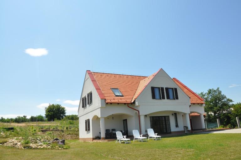 Villa De Dominique - B&B Erdőbénye