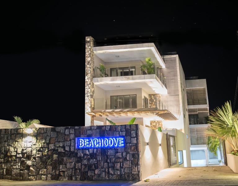 Beachcove Apartment 2 - Chambres d'hôtes Péreybère