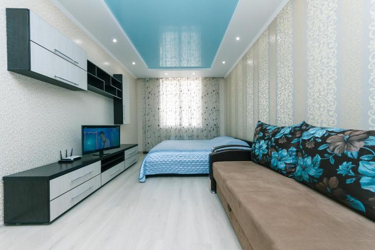 Apartment on Urlovskaya 23a - Ferienwohnung Kyjiw