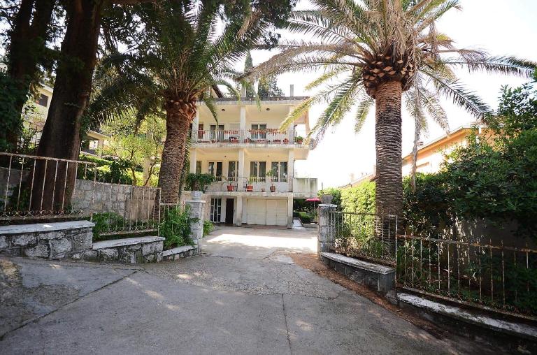 Apartment Garden - B&B Cattaro
