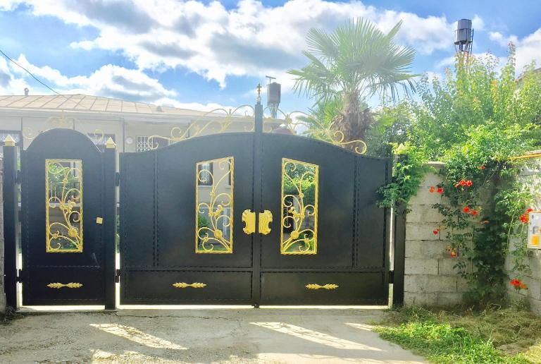 Guest House Lali Kostava 14 - B&B Zugdidi