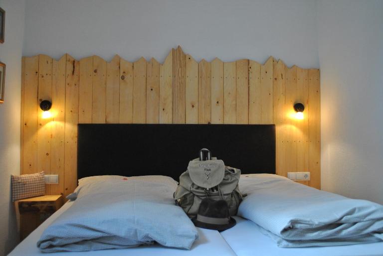 Chasa Chalur - Bed and Breakfast Fliess