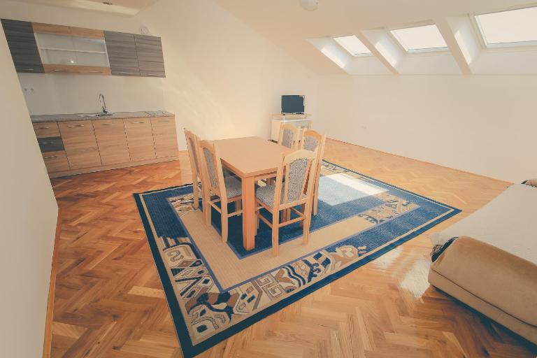 Apartmani Pranjić - Bed and Breakfast Kutleše