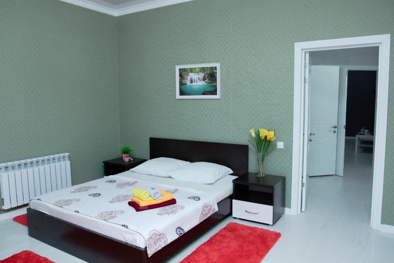 Apartments Manghilik iel 53, ЭКСПО, Mega Silky Way - Chambres d'hôtes Astana