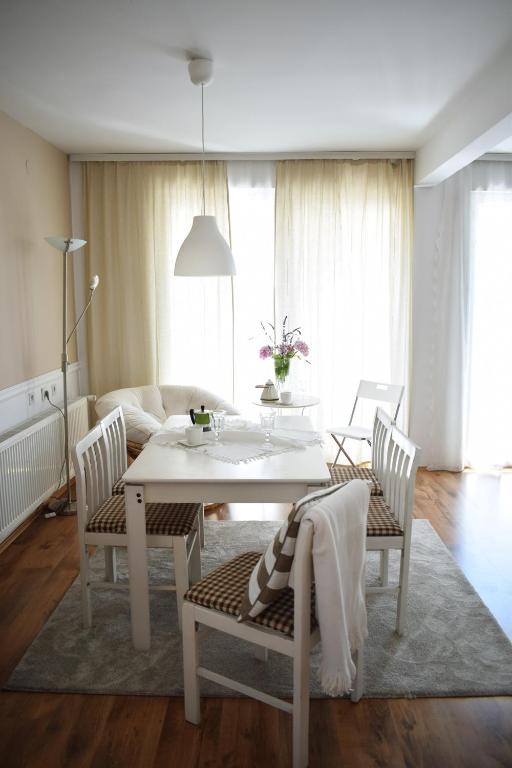 Apartment Sneshka - B&B Ocrida