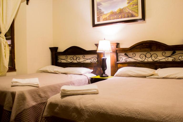 Dionisio Inn - Bed and Breakfast Antigua