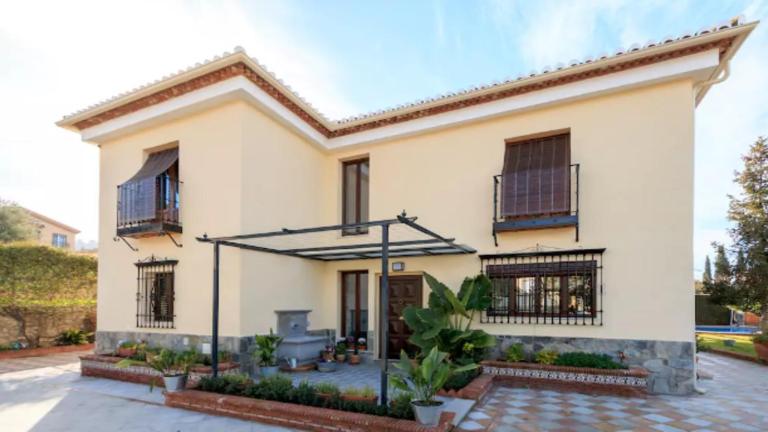 Bonita casa en Barrio de Monachil - B&B Granada