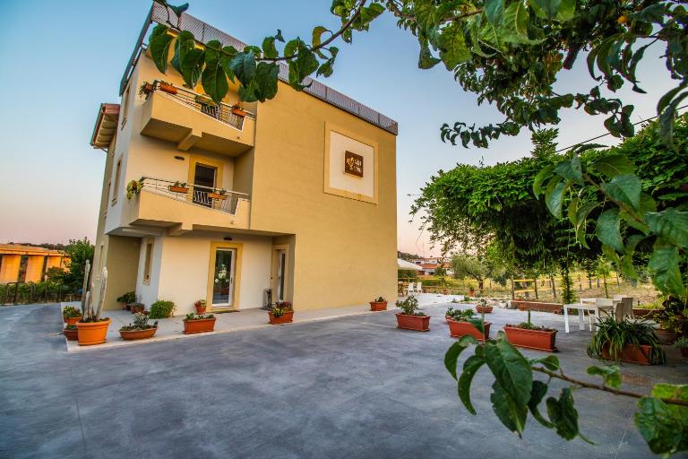 Il Gallo Con Gli Stivali - B&B Termoli