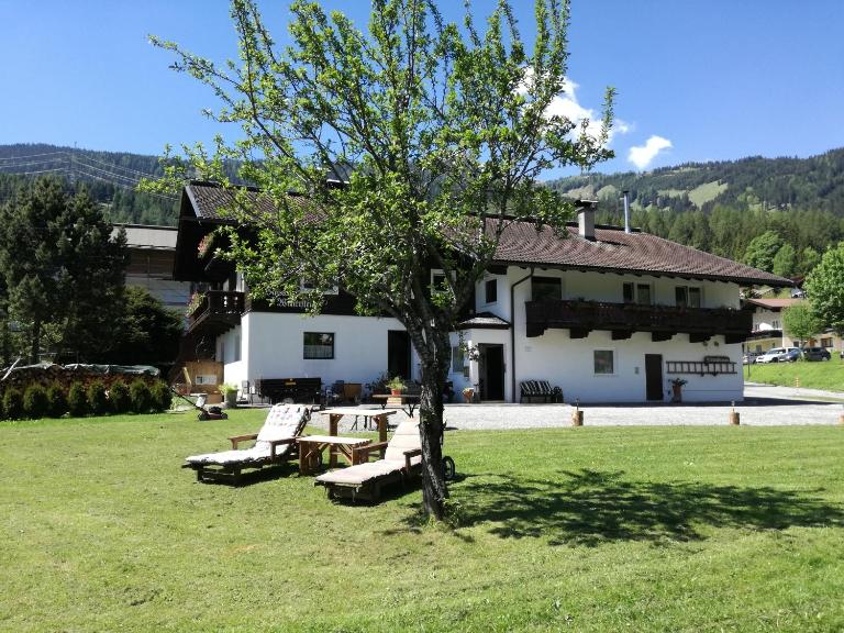 Ferienwohnung Wetterstein - B&B Lermoos
