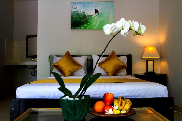 Ropik & Alik Home Stay - B&B Uluwatu