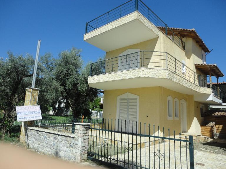 Luxury House Diakopto - Chambres d'hôtes Diakoptó