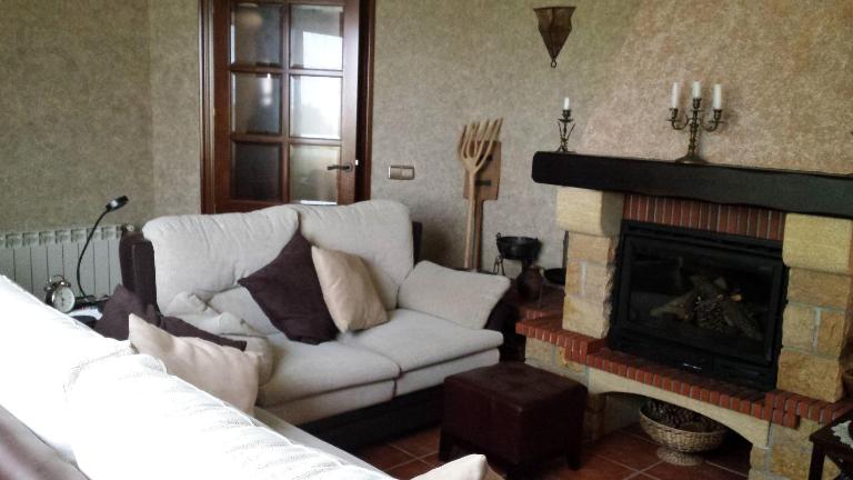 Alojamiento Turistico La Dehesa - B&B Las Navas del Marqués