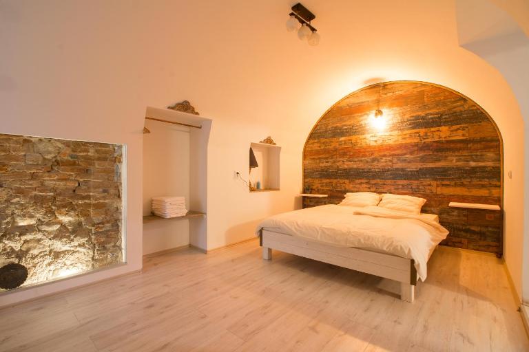 Poarta Schei apartment - B&B Braşov