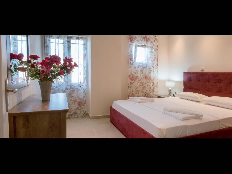 Namare Luxury Apartments - Bed and Breakfast Skála Sotíros