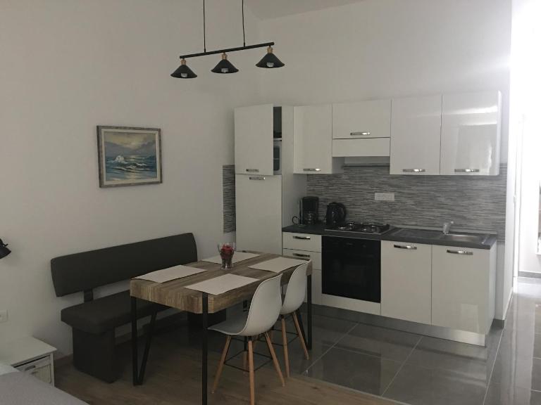 Studio apartman Dado - B&B Bale