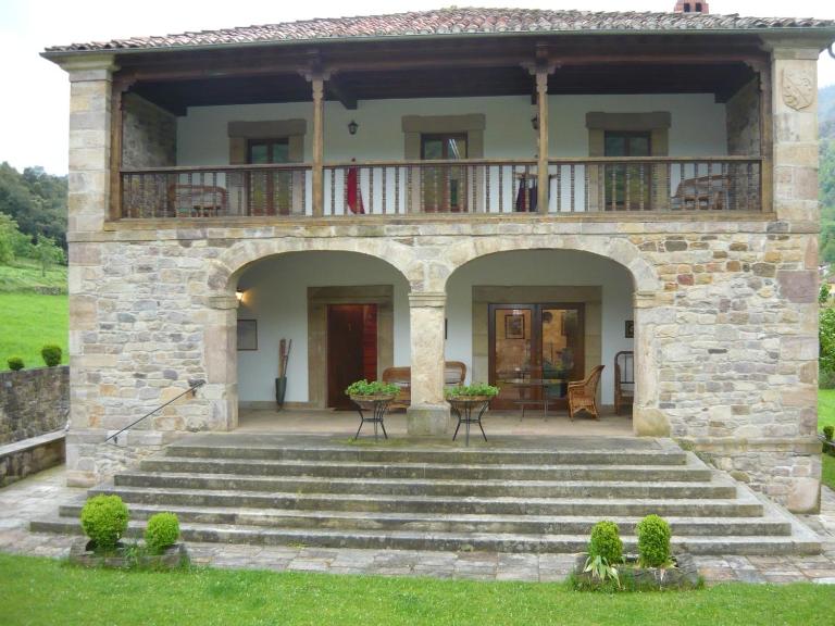Casa Rural San Pelayo - B&B Camaleño