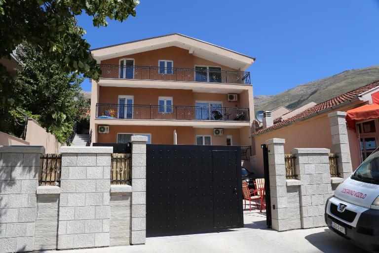 Mango Apartments - B&B Trebinje