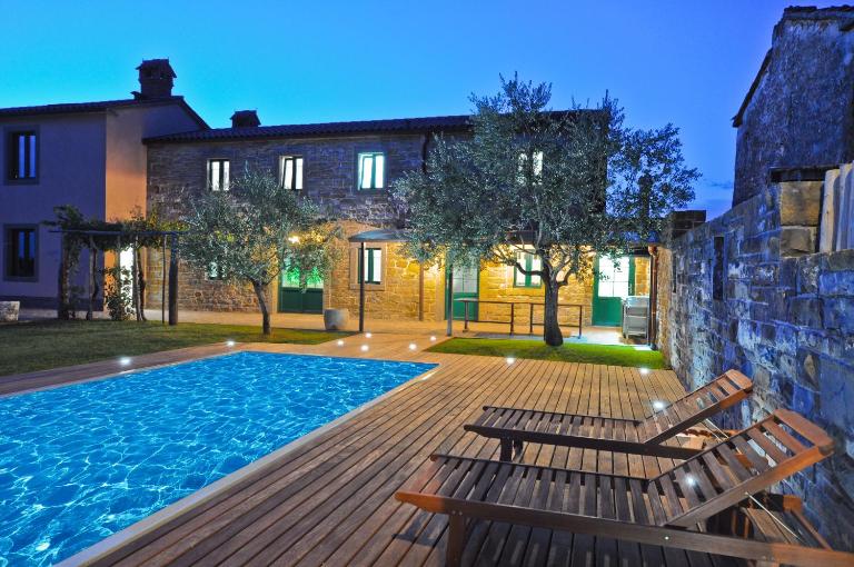 Gorgeous Istrian Villa - Bed and Breakfast Marezige