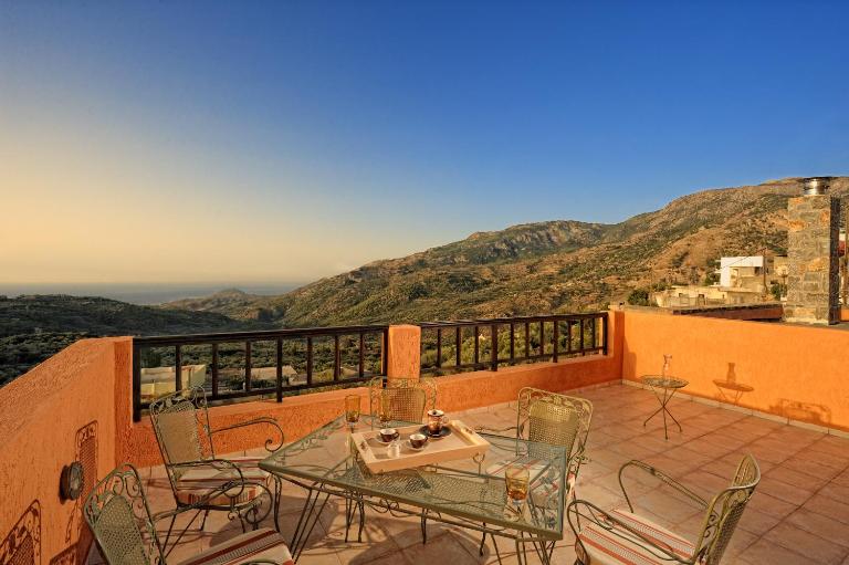 Mala Villa - Bed and Breakfast Males