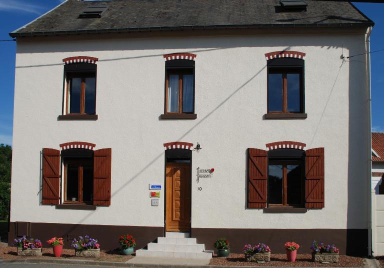 The Silent Picket - B&B Martinpuich