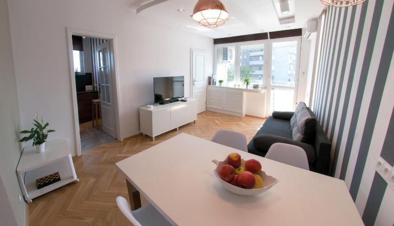 Old Town Grand Theatre Apartment - Bed and Breakfast Warschau