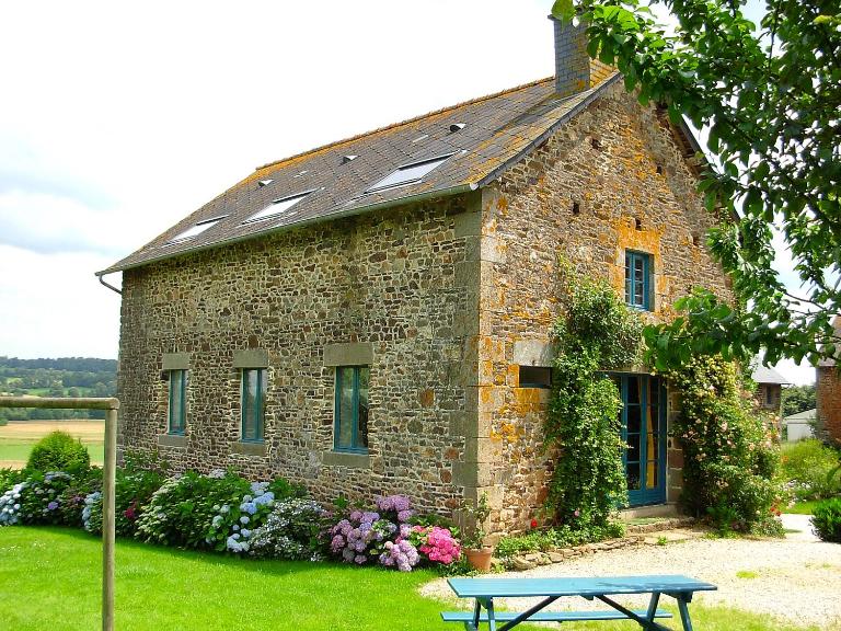 Les Basses Besmes - Ferienwohnung Parcé