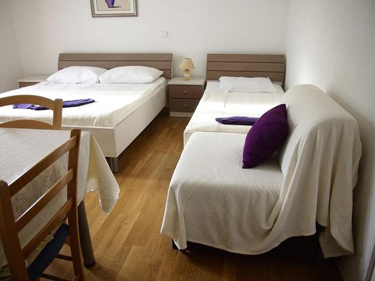 Guesthouse Marinovic - Chambres d'hôtes Makarska
