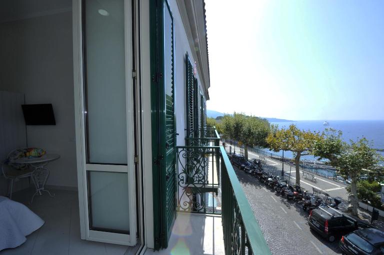 Mavi Apartments - Chambres d'hôtes Piano di Sorrento