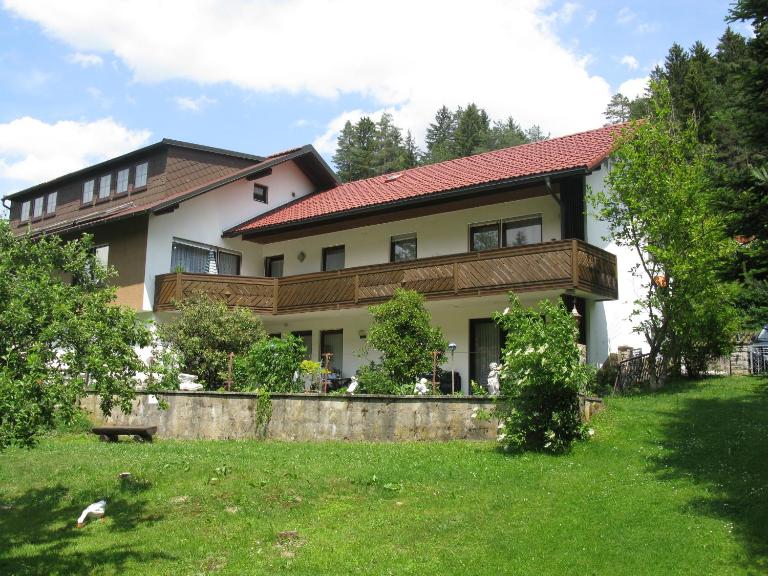Ferienwohnung Karlsruh - B&B Warmensteinach