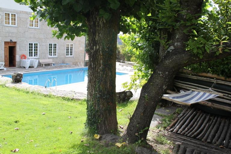 Casa da Ribeira - B&B Alvoco da Serra