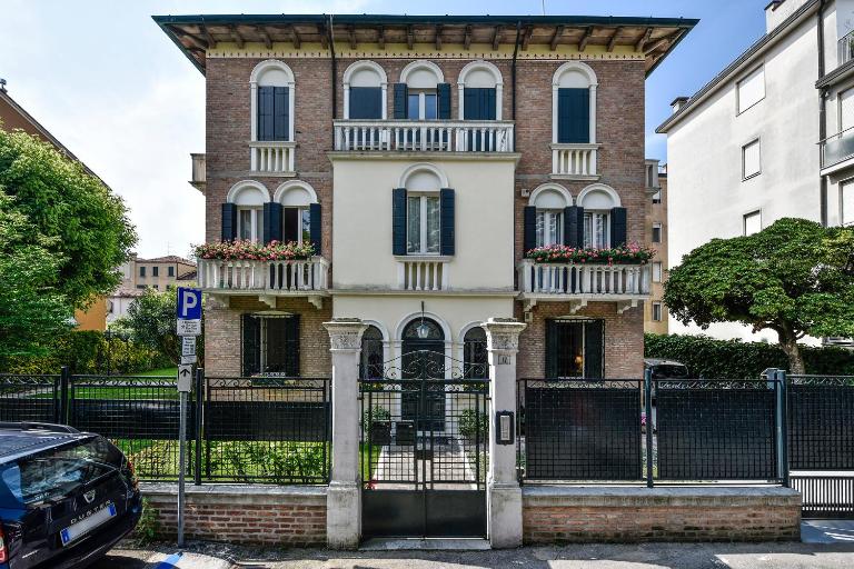 Liberty Mansion - Bed and Breakfast Venice-Lido