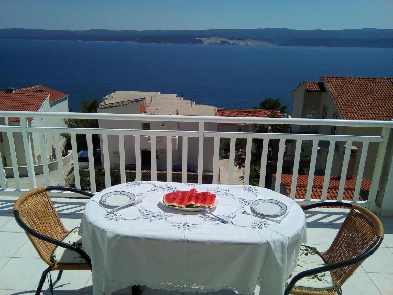Seaview Apartments Nikola - Bed and Breakfast Lokva Rogoznica