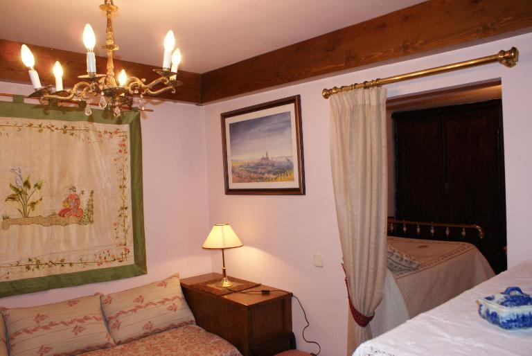 Casa Rural El acebo - Chambres d'hôtes Prádena