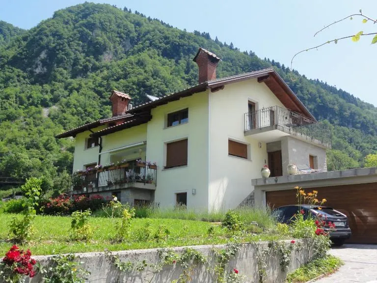 Apartma Jezero - Bed and Breakfast Most na Soči