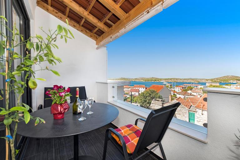 Apartman Kurika - B&B Sebenico