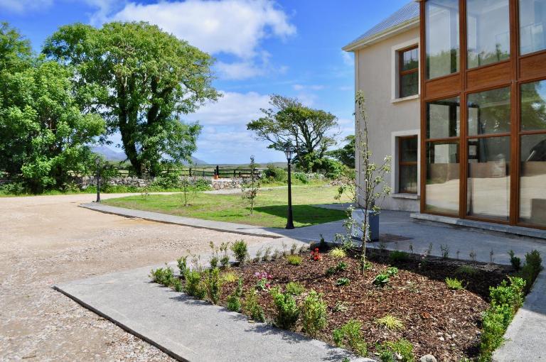 Island View Luxury Apartment - B&B Clifden