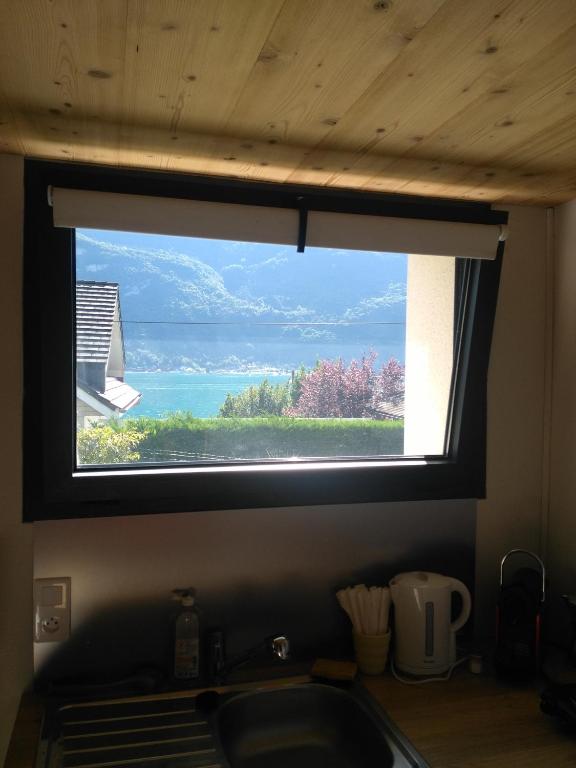 Le chalet du Lac - Bed and Breakfast Doussard