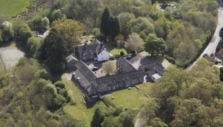 Bryn Melyn Farm Cottages - B&B Bala