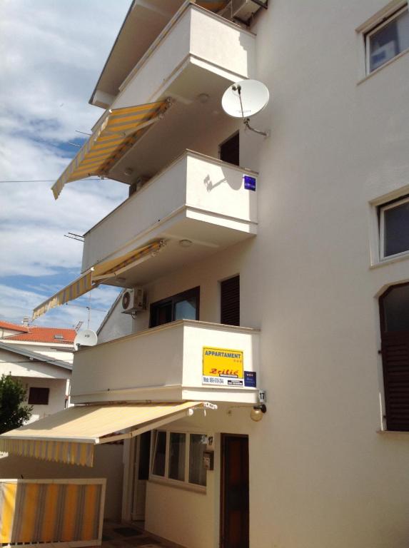 Apartments Zrilić - Ferienwohnung Zadar