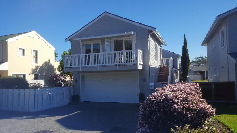 Island Nest - B&B Knysna