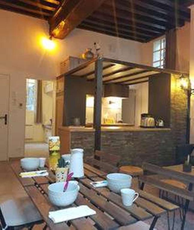 Séjour de charme au cœur de Tours avec extérieur - B&B Tours