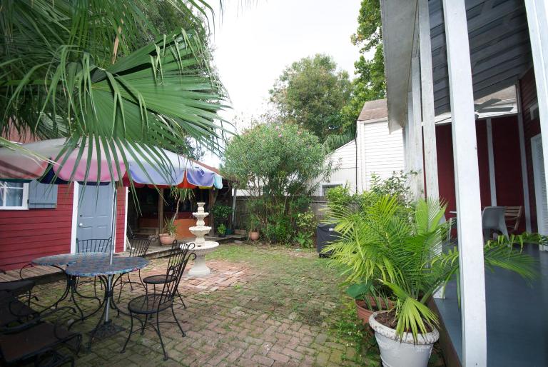 The Burgundy Bed and Breakfast - B&B New Orleans